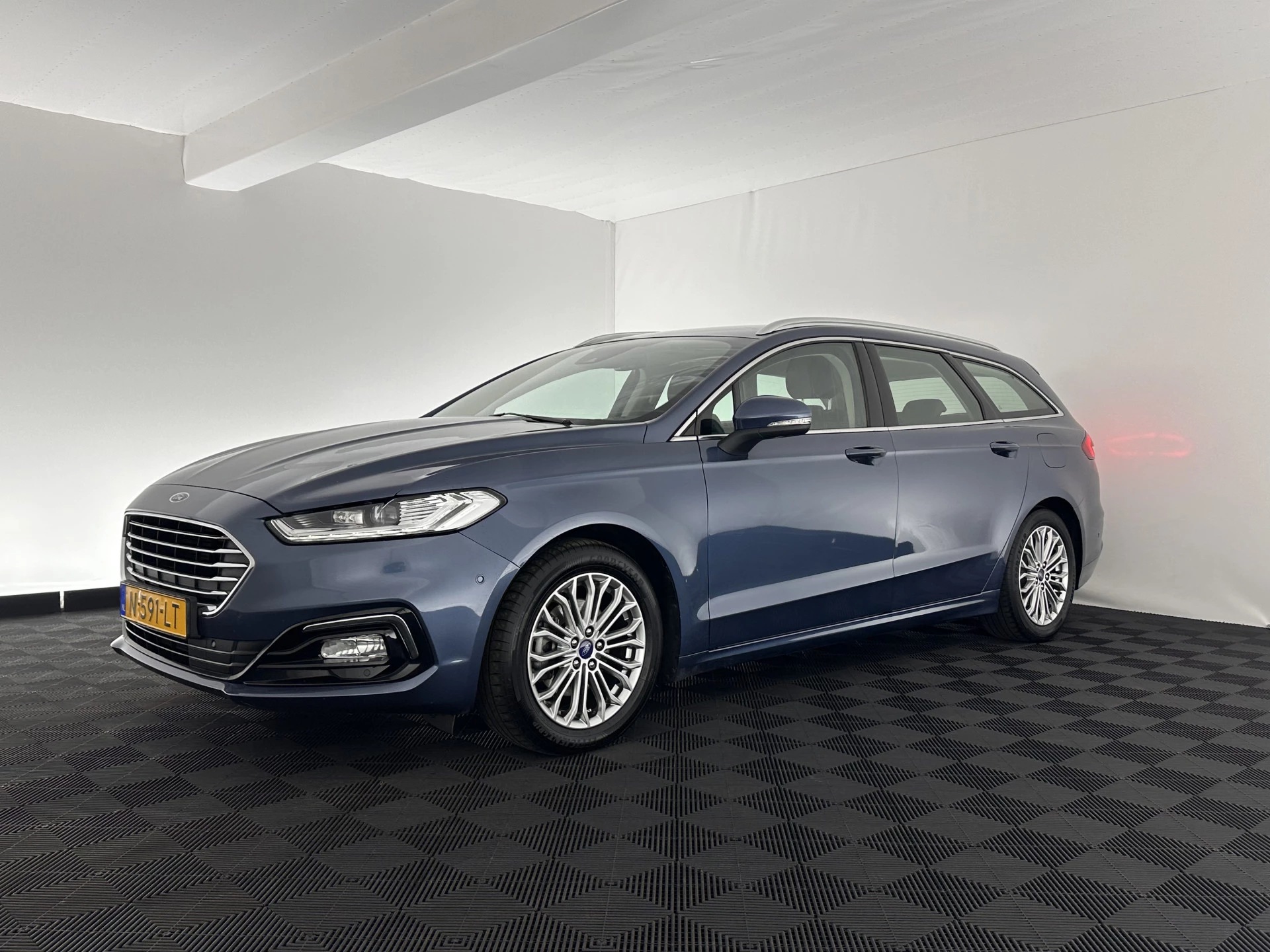 Hoofdafbeelding Ford Mondeo