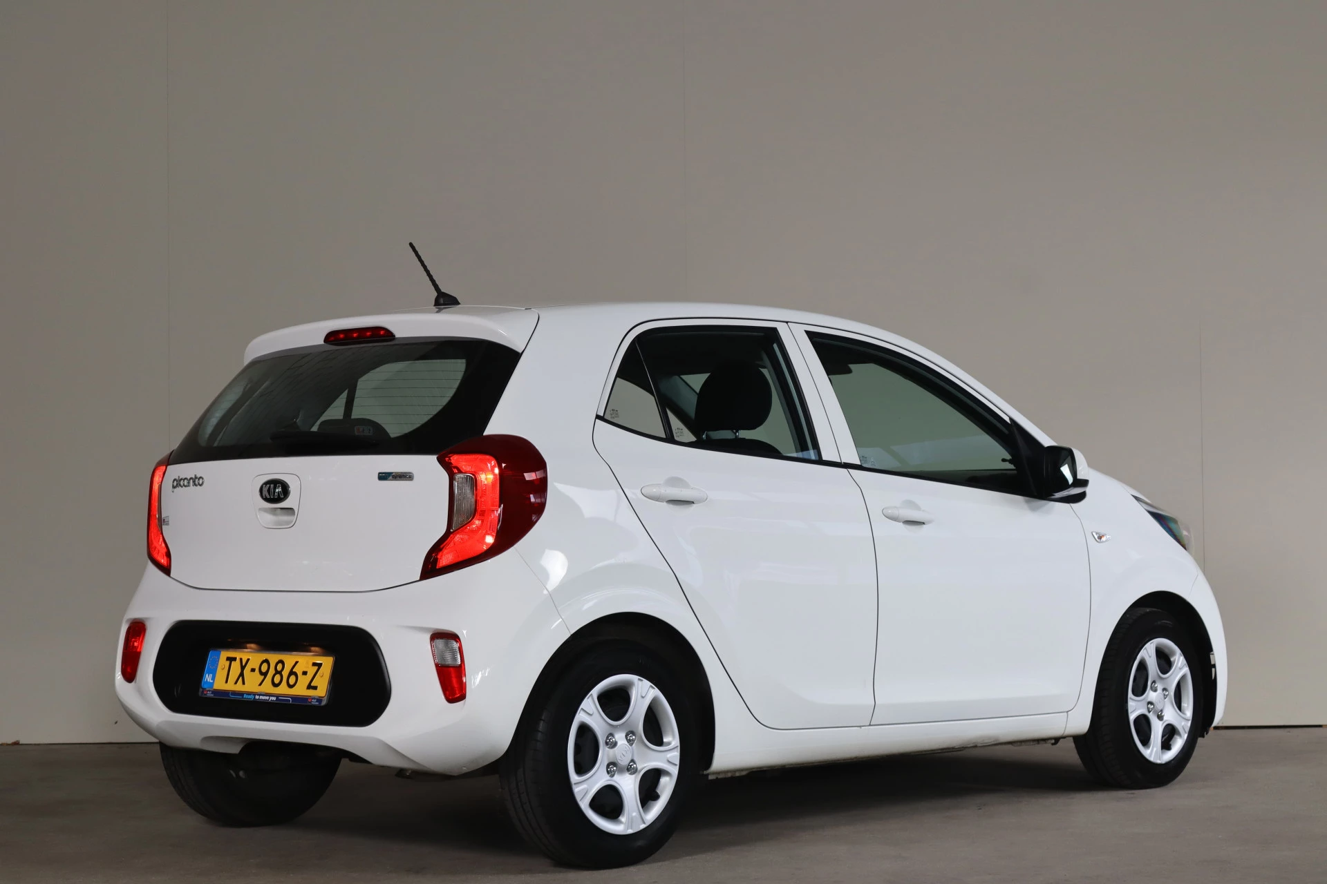 Hoofdafbeelding Kia Picanto