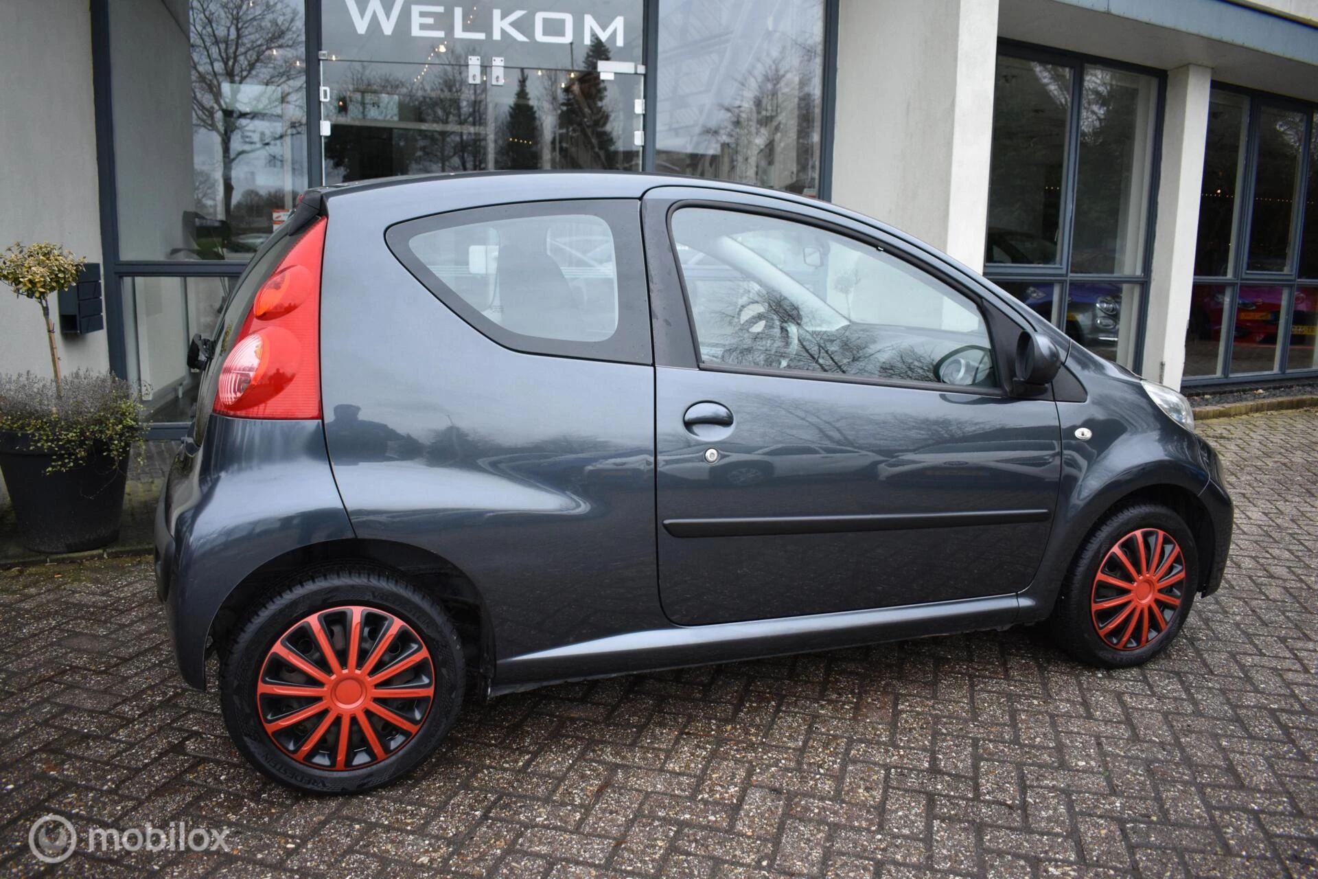 Hoofdafbeelding Peugeot 107