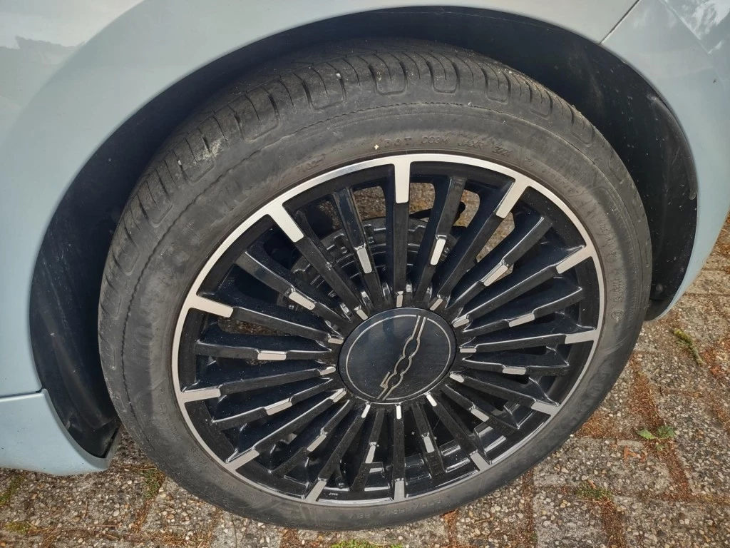 Hoofdafbeelding Fiat 500e
