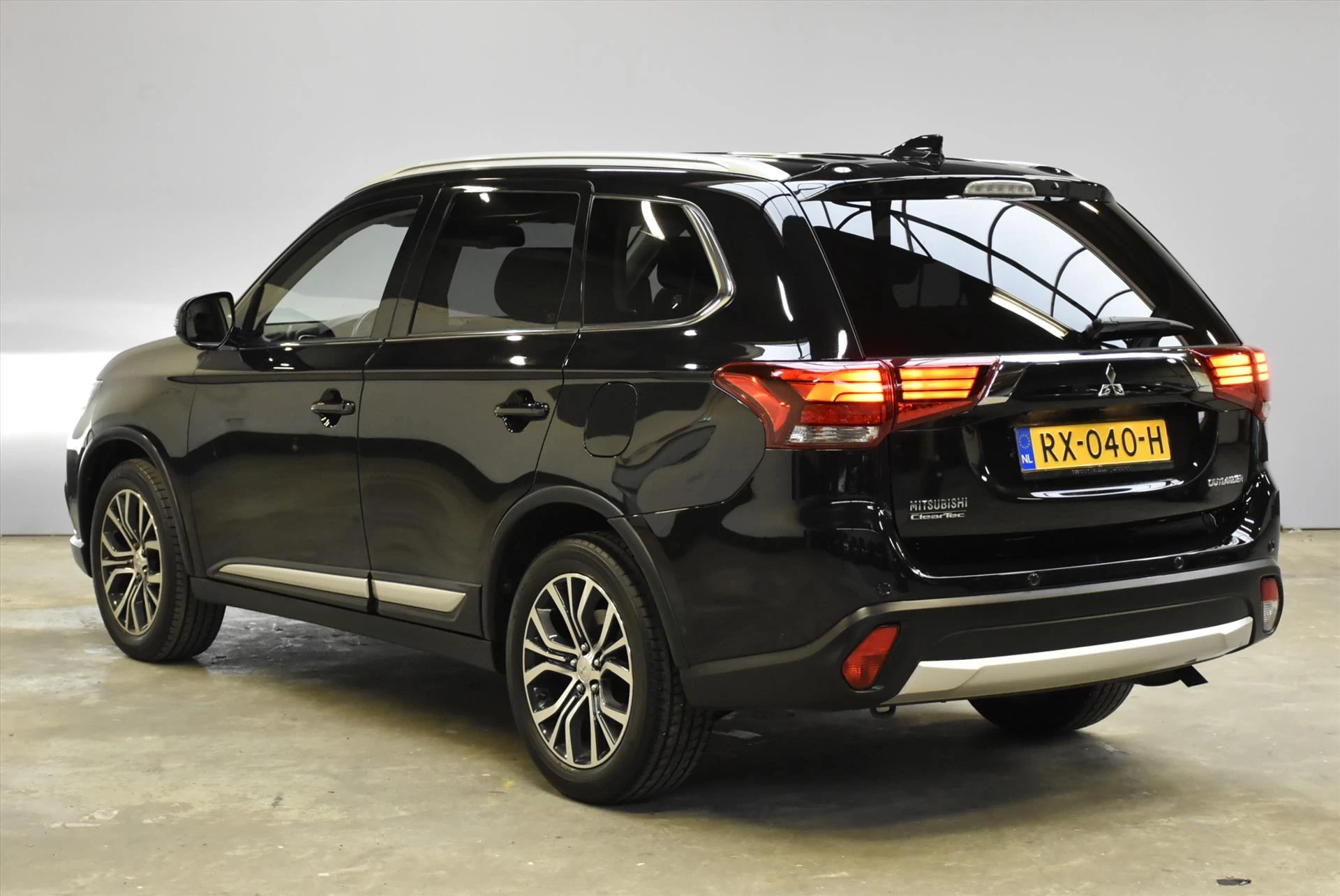 Hoofdafbeelding Mitsubishi Outlander