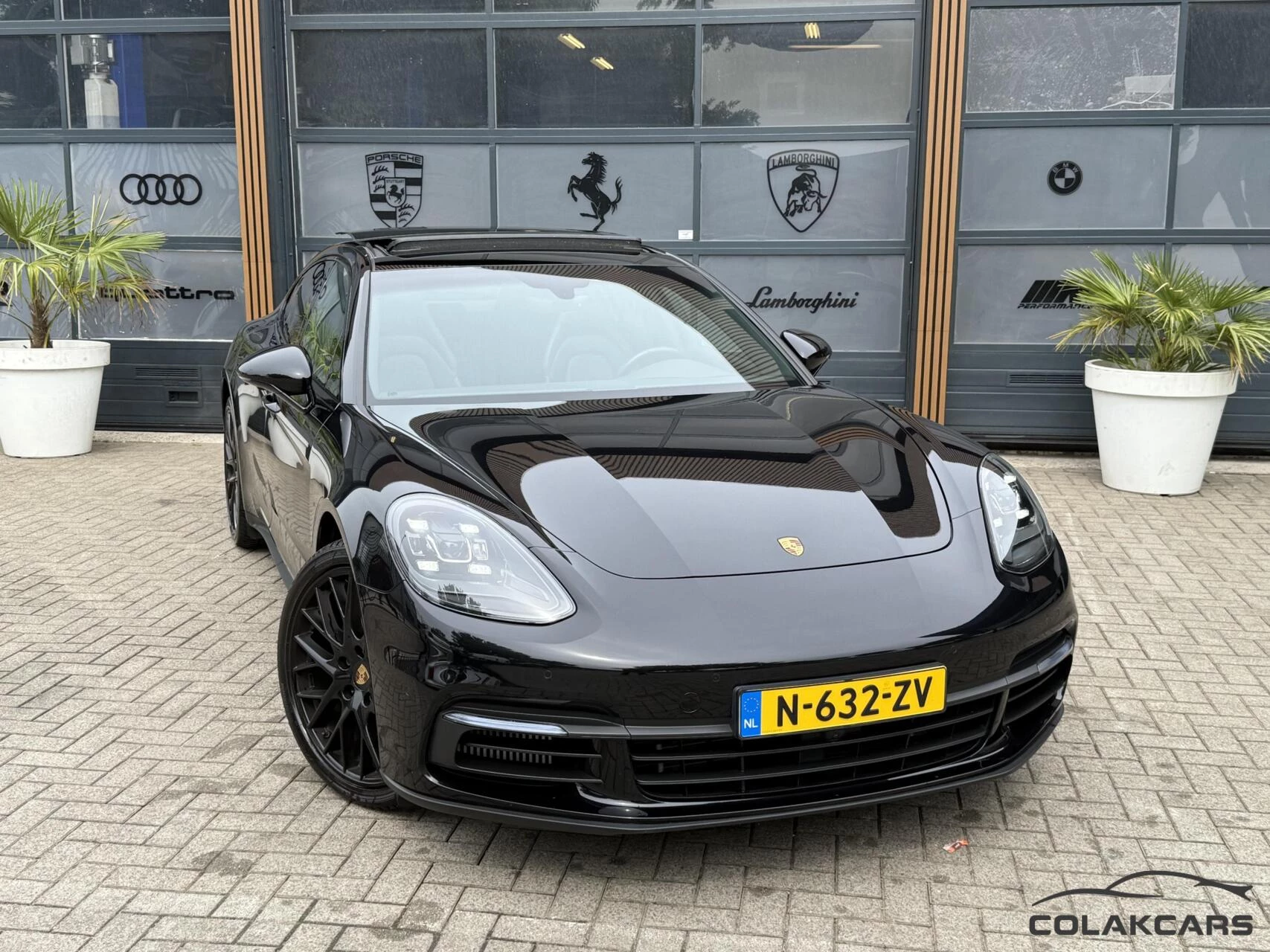 Hoofdafbeelding Porsche Panamera
