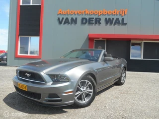 Hoofdafbeelding Ford Mustang Ford USA Mustang 3.7 V6/ CABRIOLET