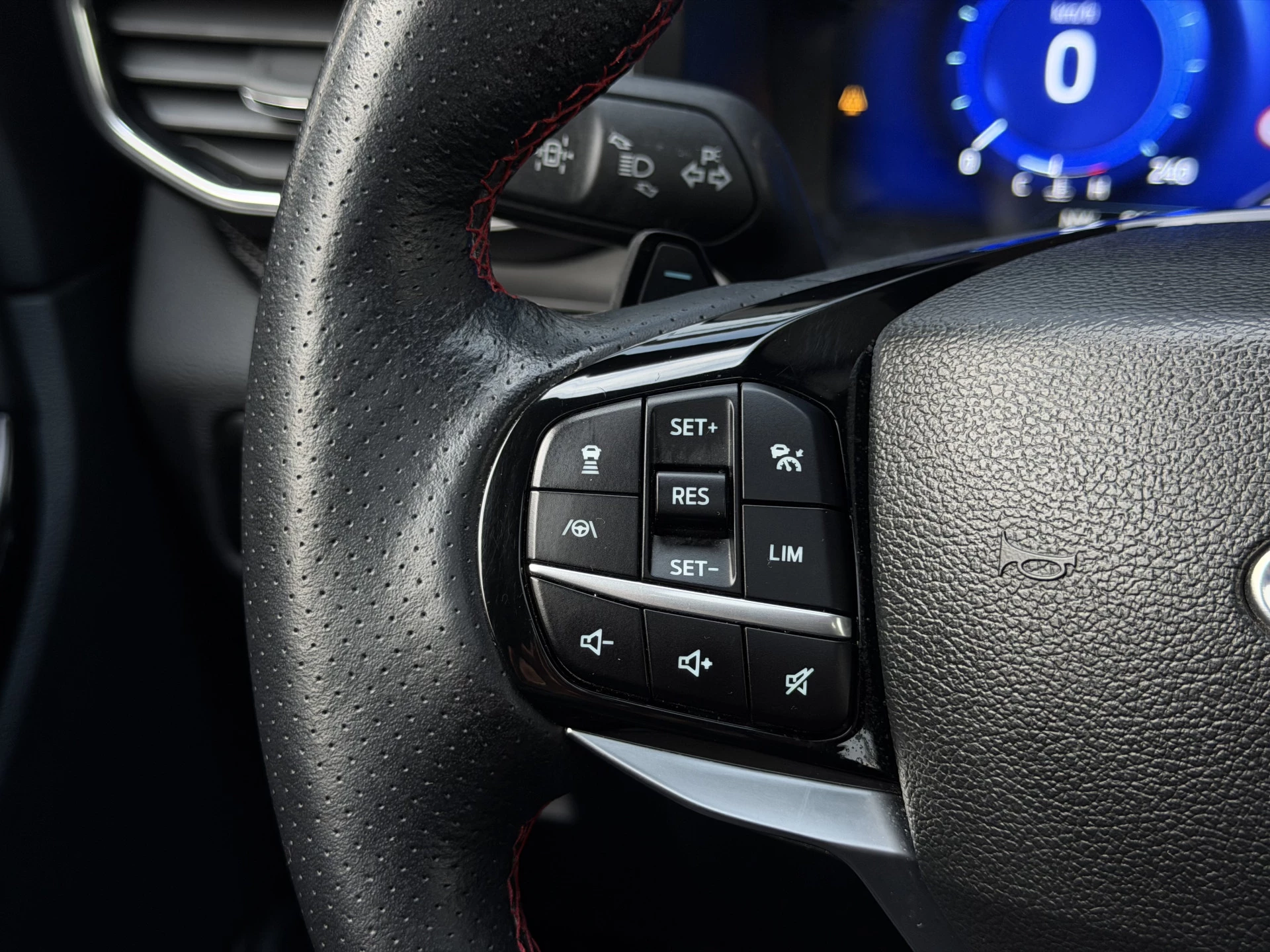 Hoofdafbeelding Ford Explorer