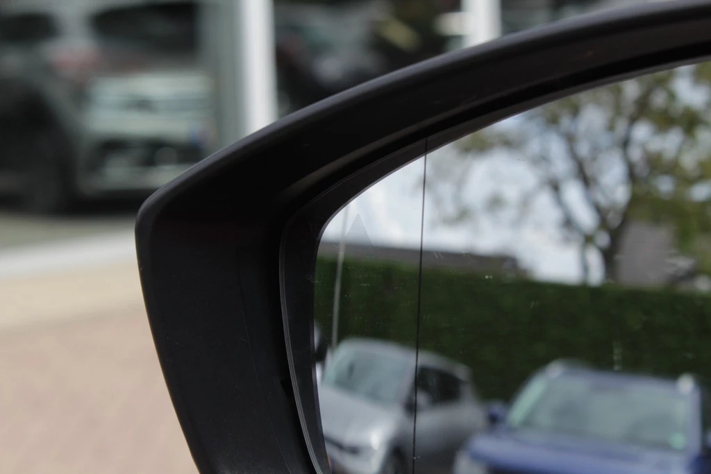 Hoofdafbeelding Mazda CX-60