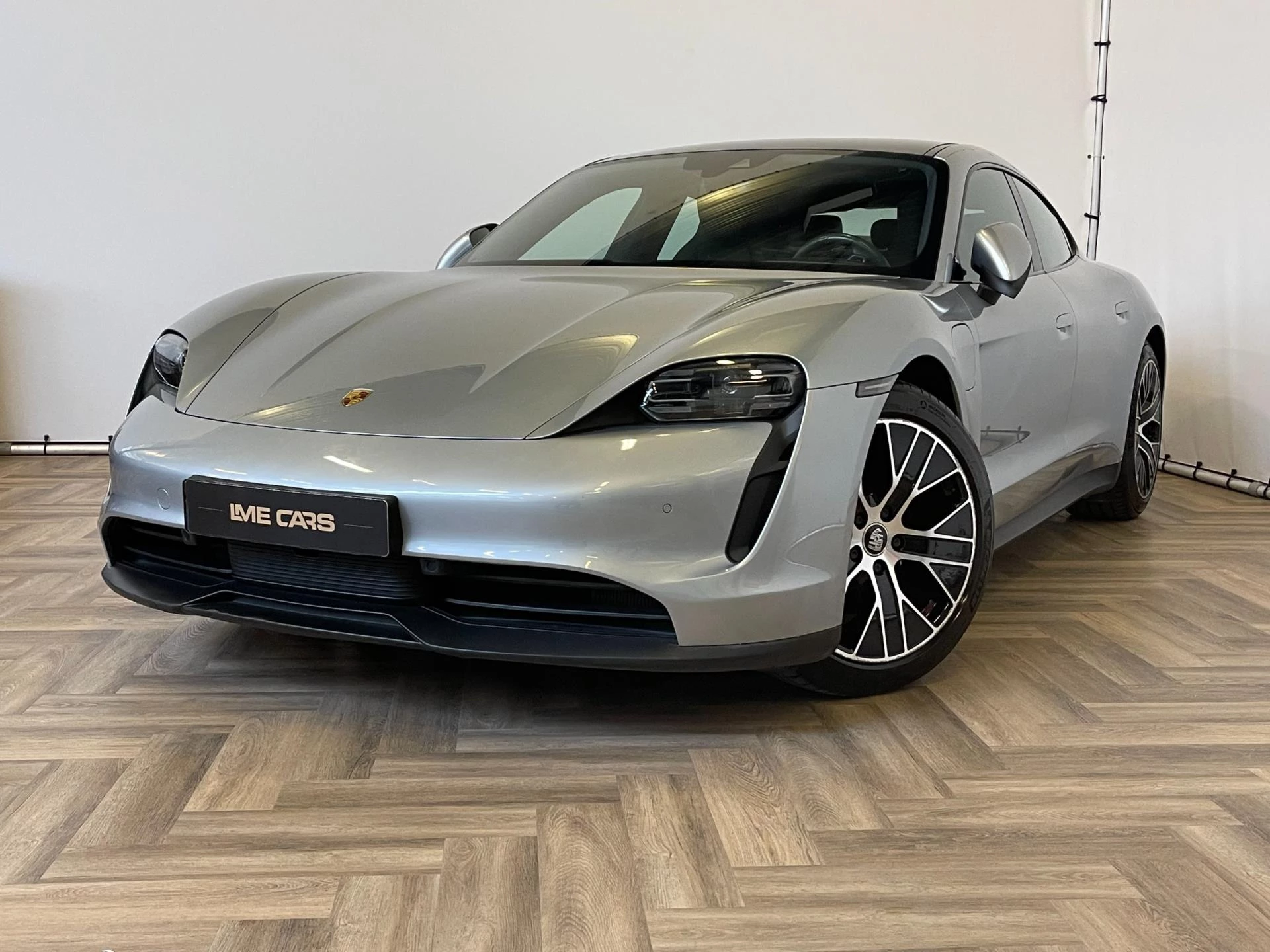 Hoofdafbeelding Porsche Taycan