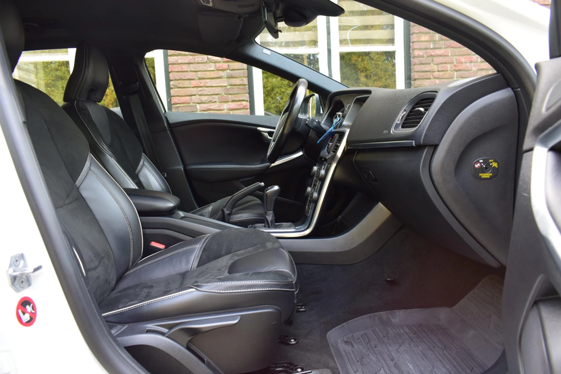 Hoofdafbeelding Volvo V40