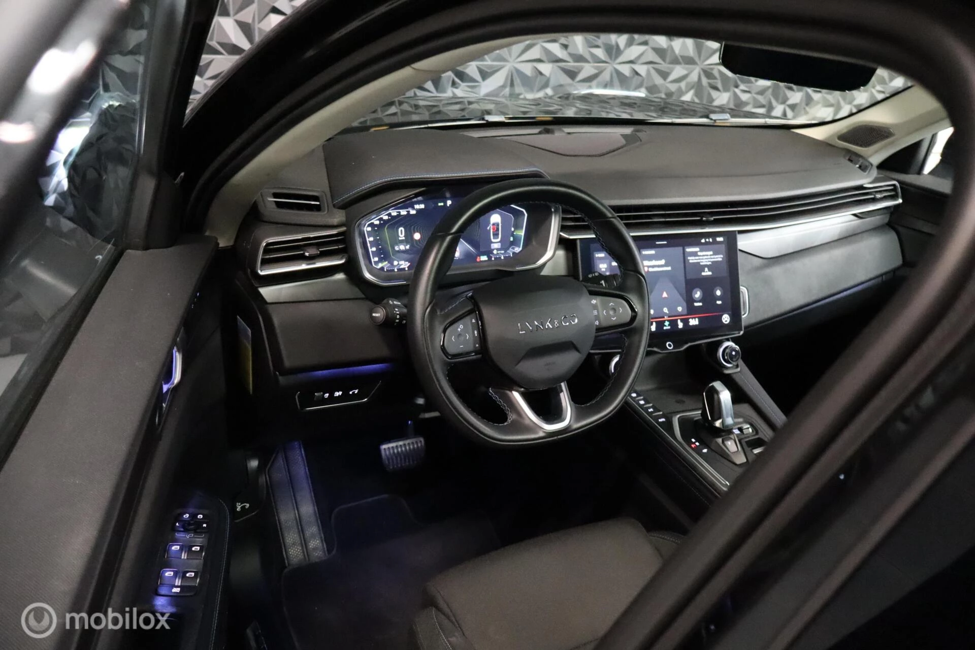 Hoofdafbeelding Lynk & Co 01