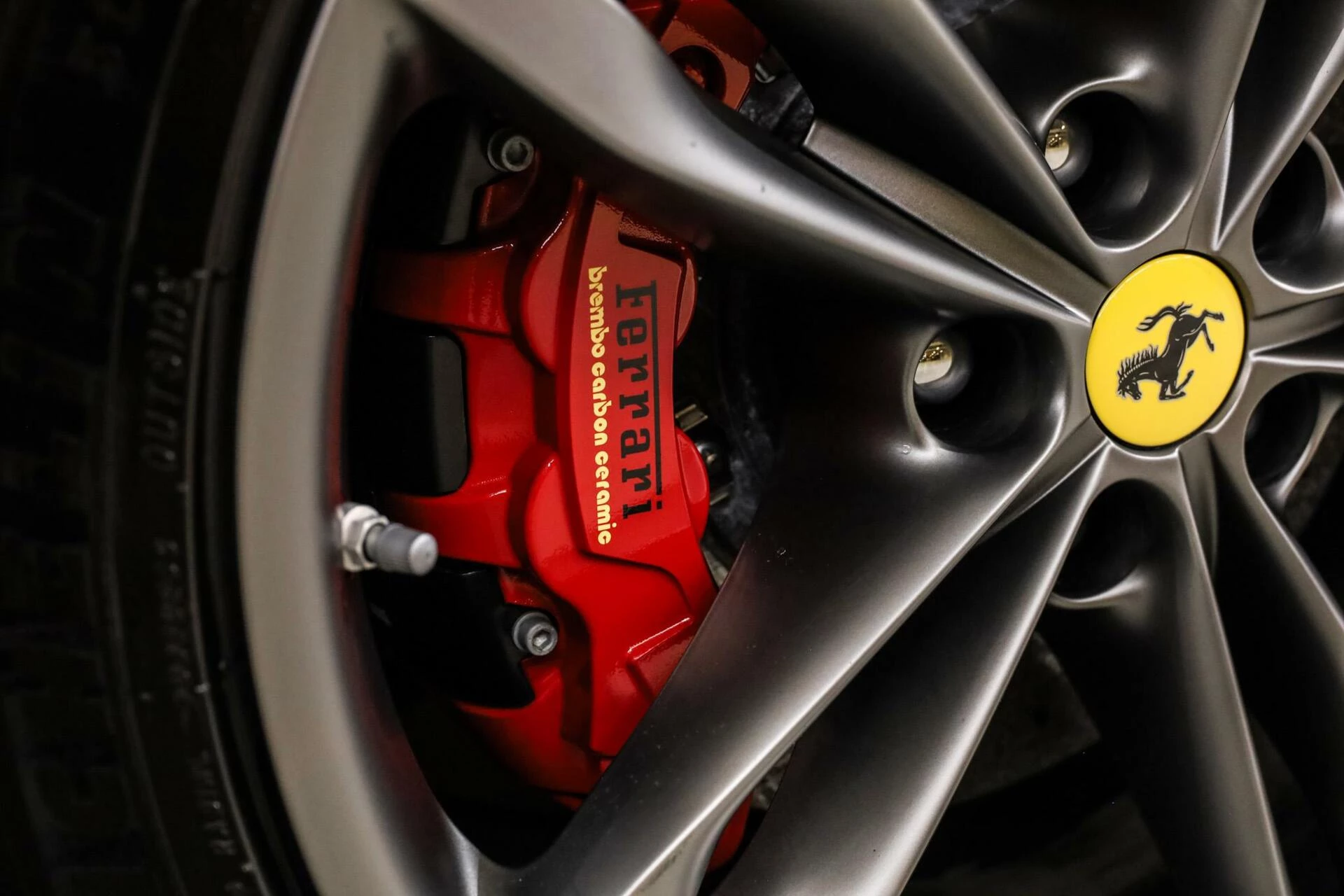 Hoofdafbeelding Ferrari 296