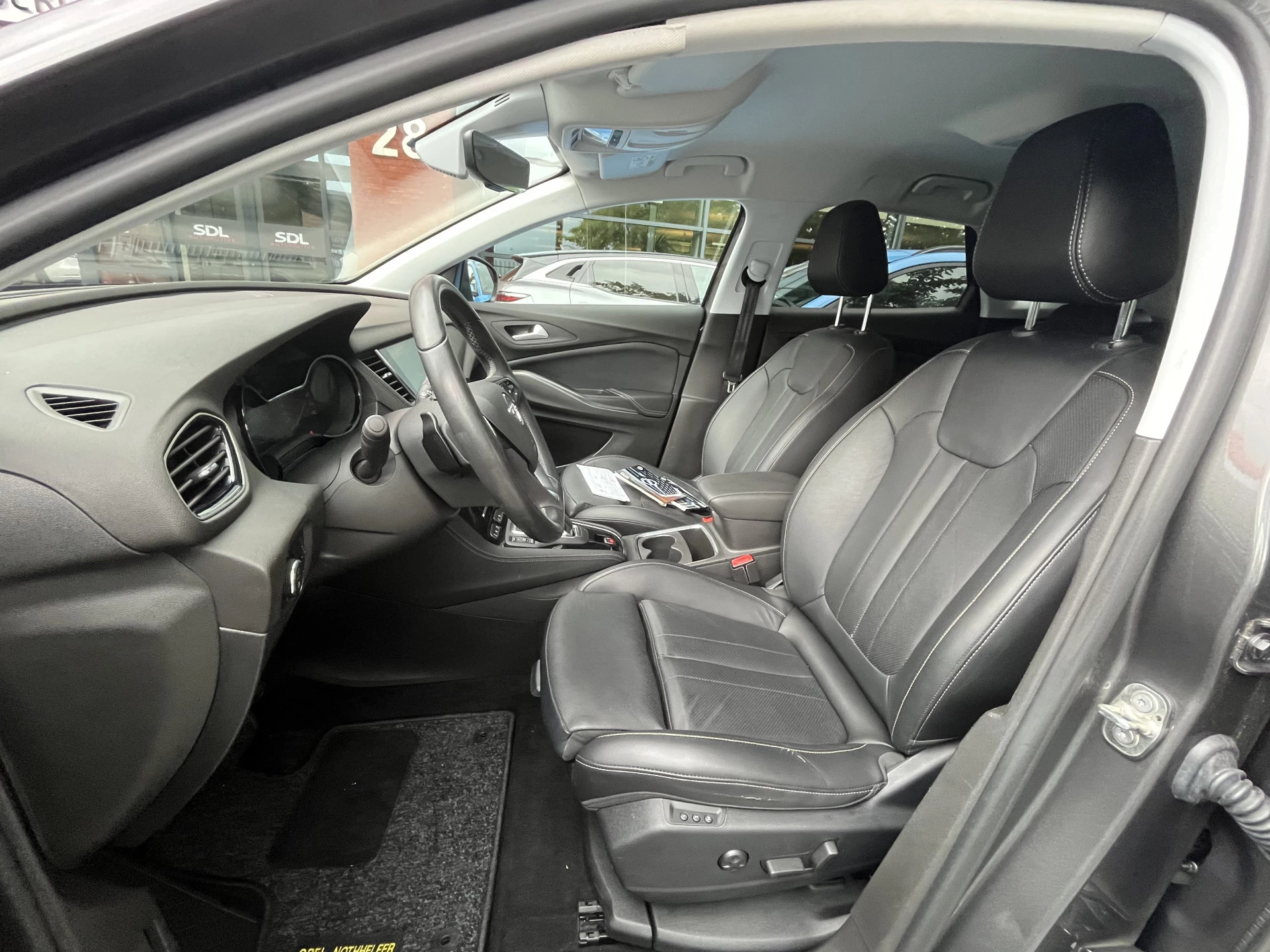 Hoofdafbeelding Opel Grandland