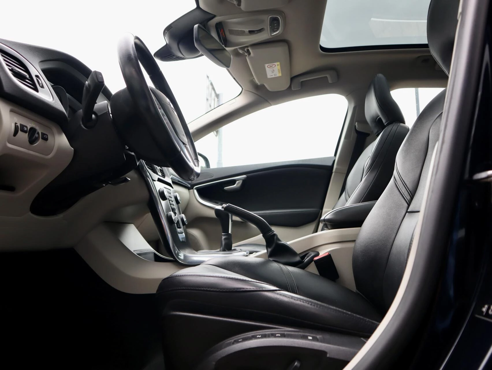 Hoofdafbeelding Volvo V40