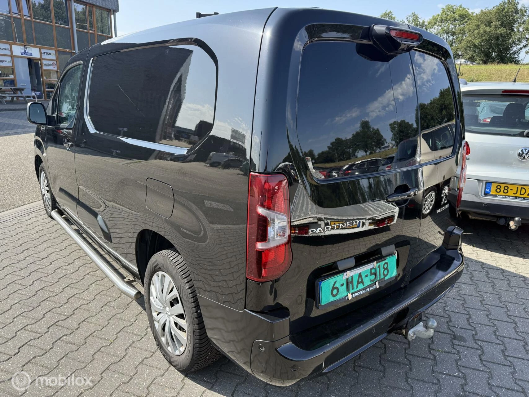 Hoofdafbeelding Peugeot Partner