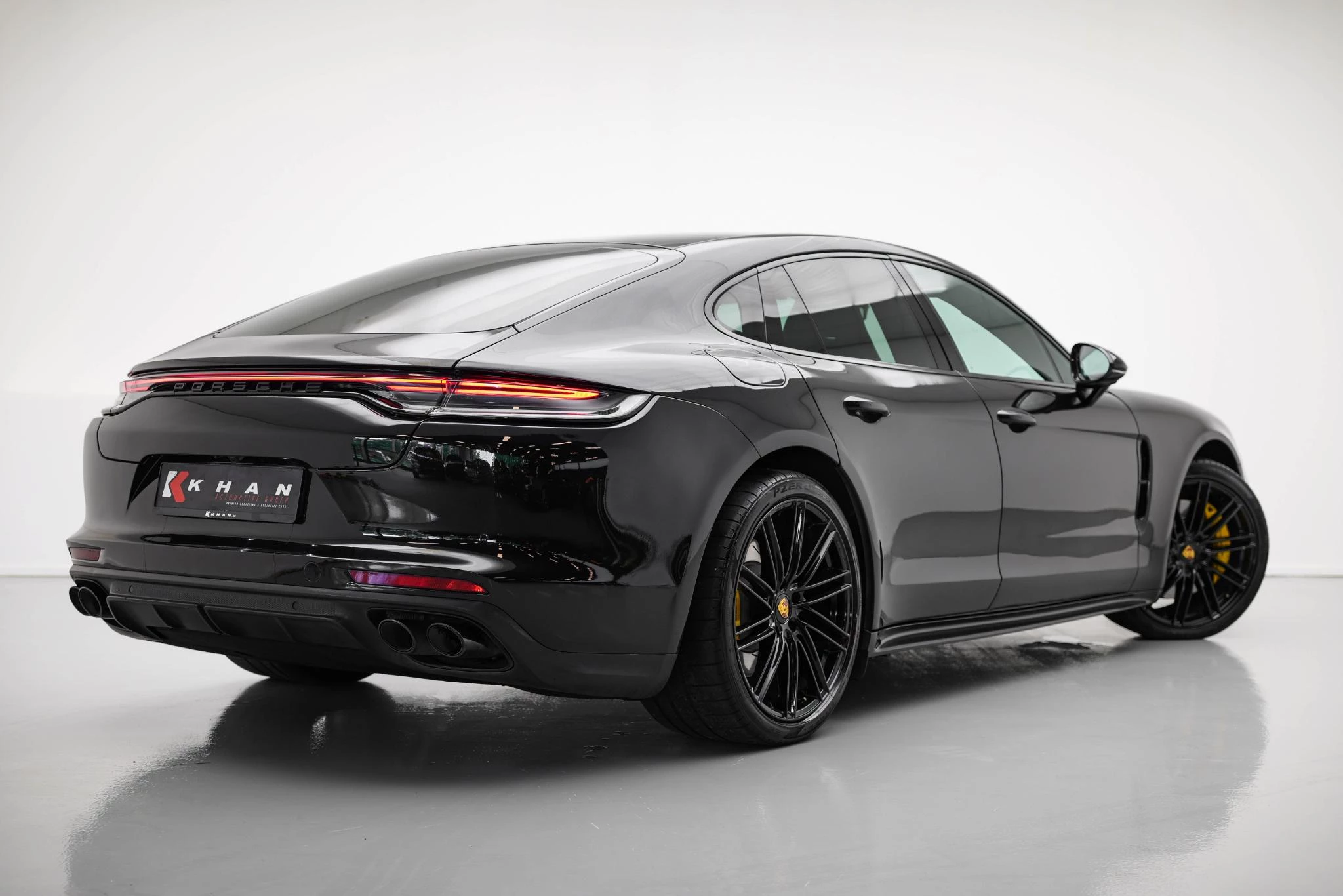 Hoofdafbeelding Porsche Panamera