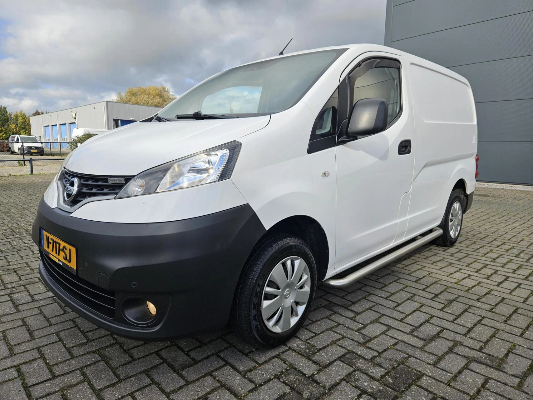 Hoofdafbeelding Nissan NV200