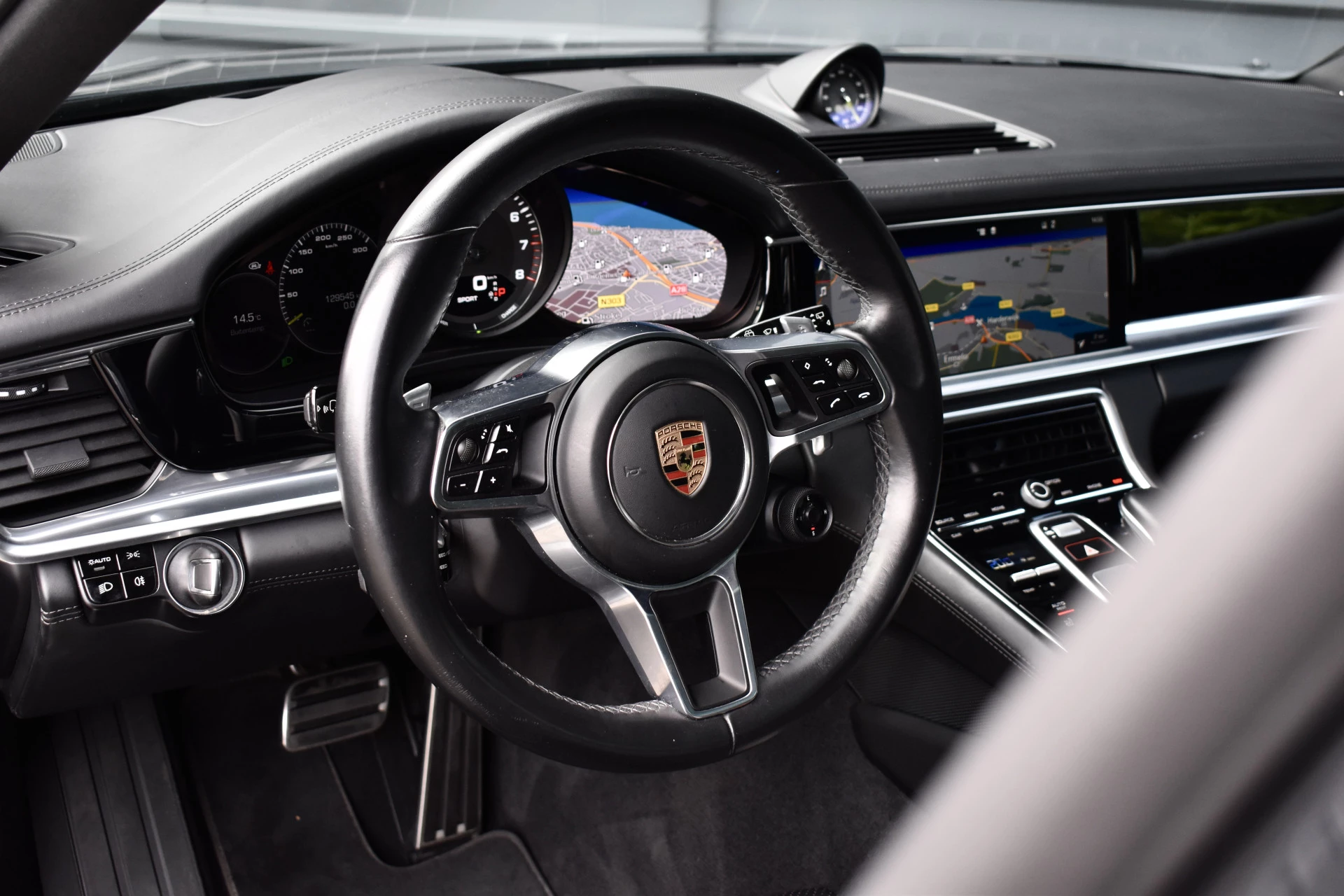 Hoofdafbeelding Porsche Panamera