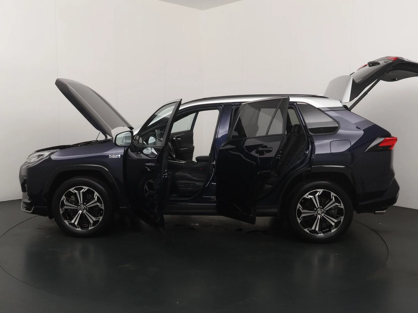 Hoofdafbeelding Suzuki Across