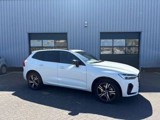 Hoofdafbeelding Volvo XC60 Volvo XC60 2.0 T6 AWD R-design Trekhaak I Facelift I All-in prijs!