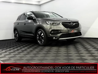 Opel Grandland X 1.2 Turbo Elegance Camera, Navi, Rijstrook correctie, A start stop, Keyless start, Elektrische achterklep, Winterpakket, Half leder