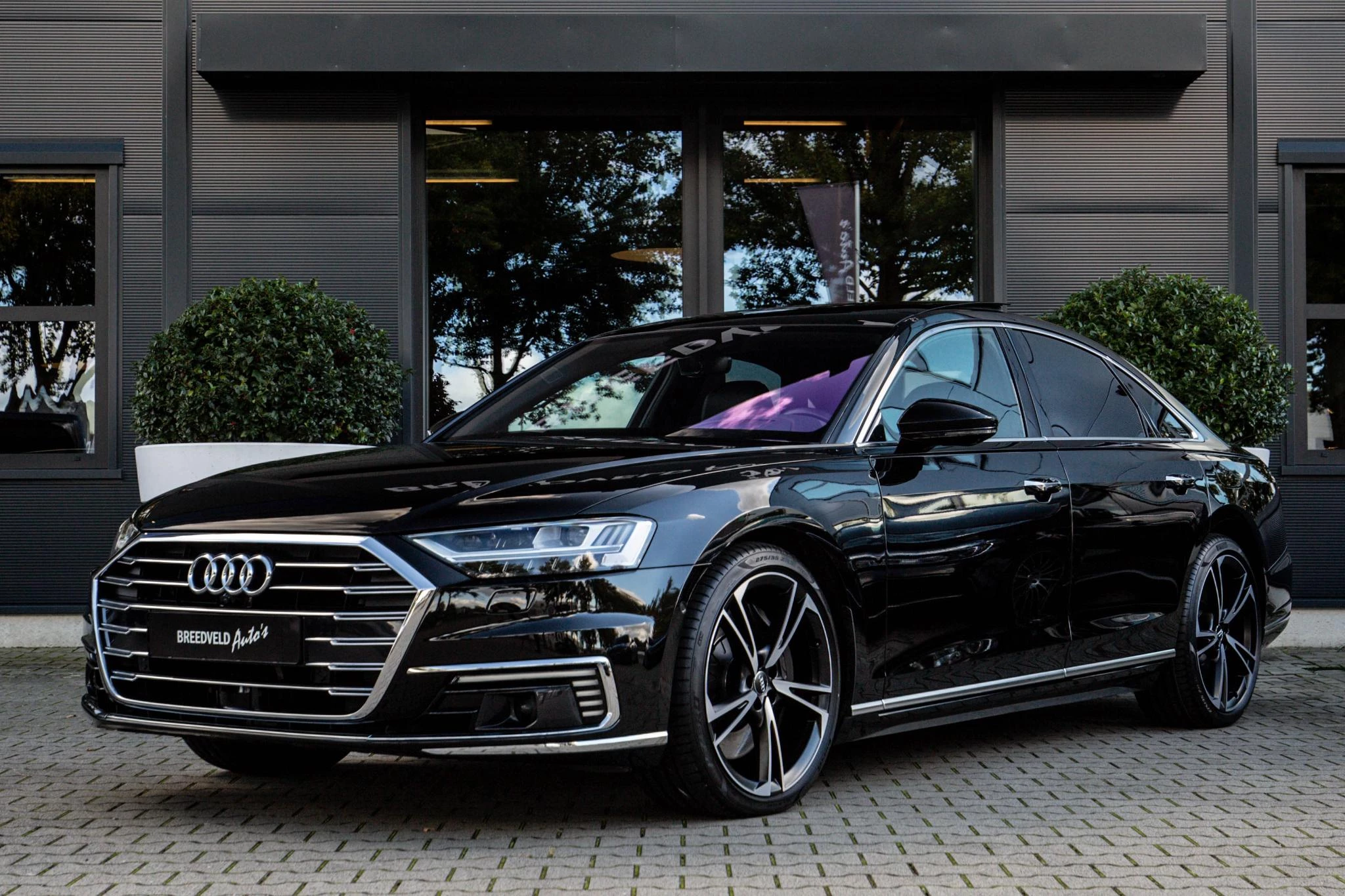 Hoofdafbeelding Audi A8