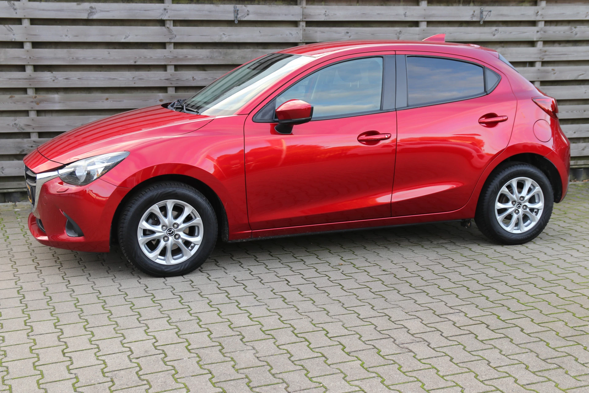 Hoofdafbeelding Mazda 2