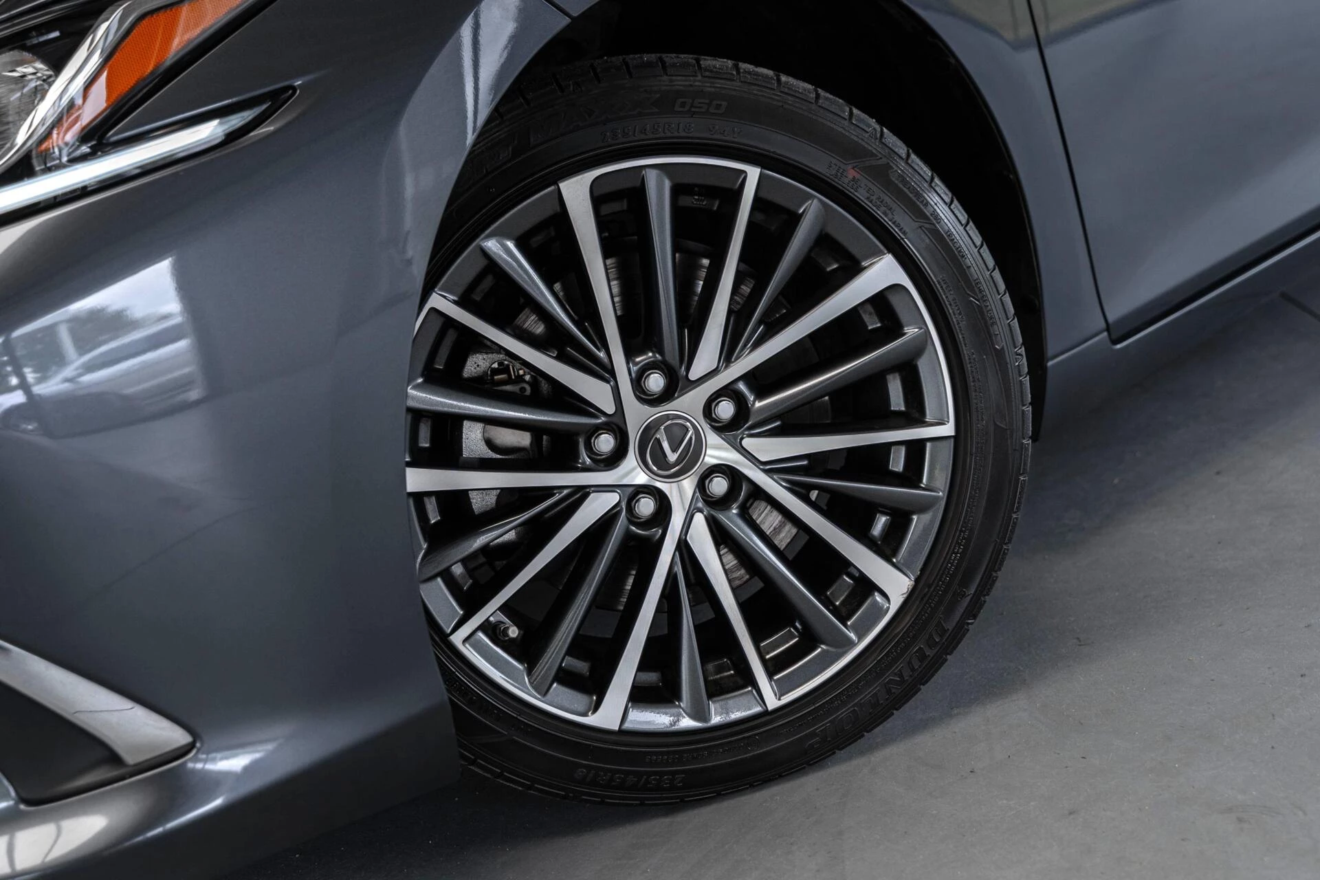 Hoofdafbeelding Lexus ES