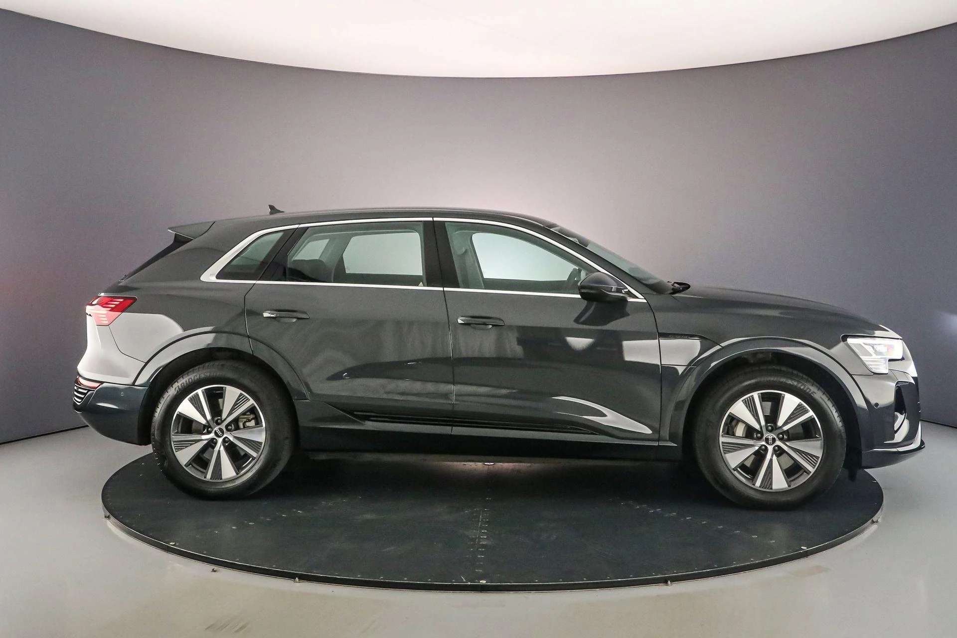 Hoofdafbeelding Audi Q8 e-tron