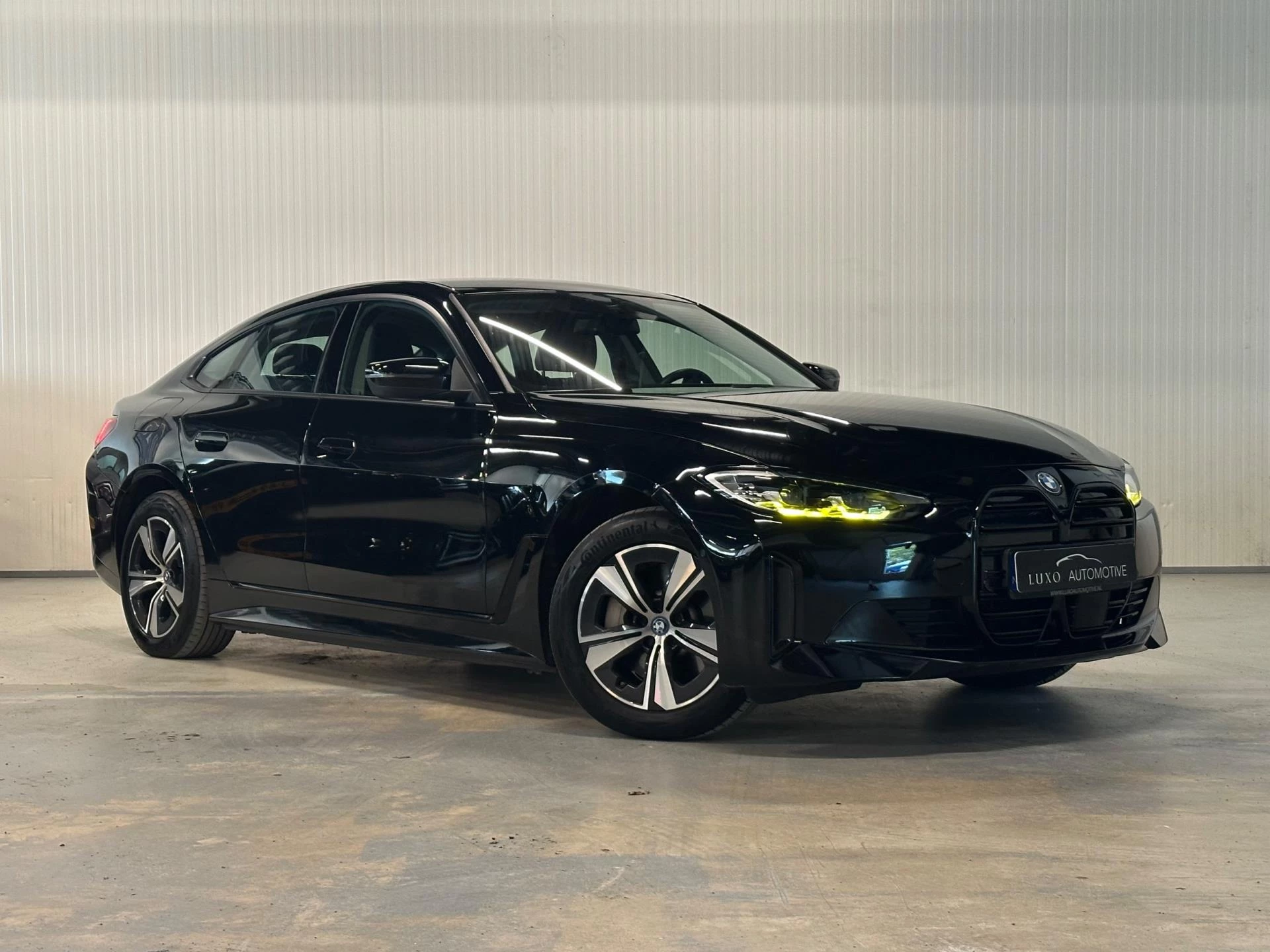 Hoofdafbeelding BMW i4