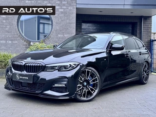 BMW 3-serie Touring 330e High Executive M Sport Pano HUD Leder Sfeerverlichting