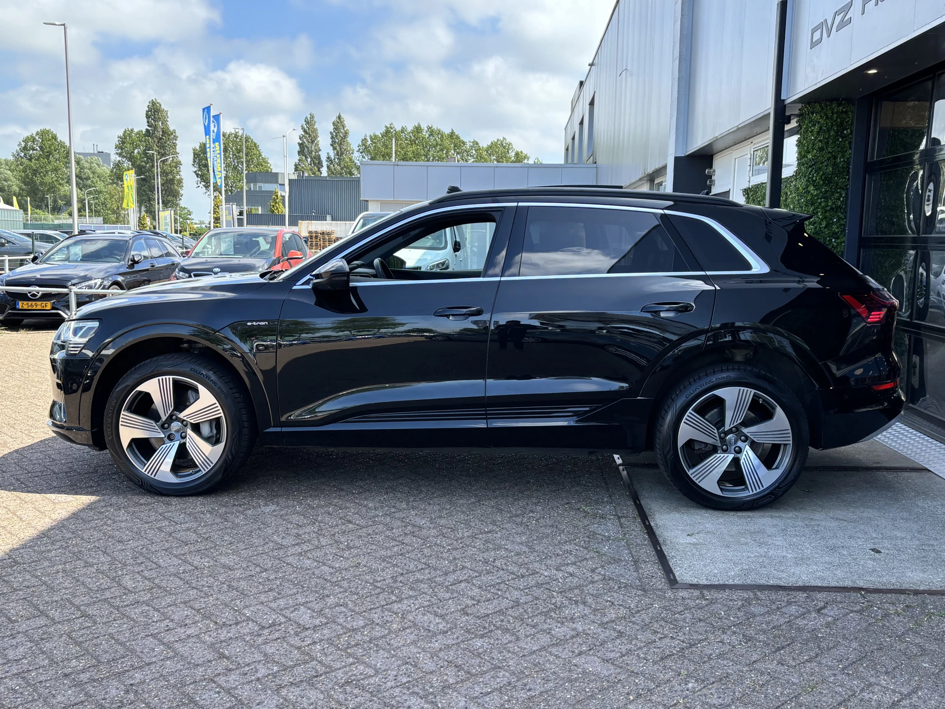 Hoofdafbeelding Audi e-tron