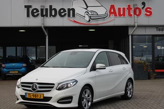 Mercedes-Benz B-klasse 180 Business Solution AMG Navigatie, Lichtmetalen wielen, Cruise control, Stoelverwarming, Camera, Climate control