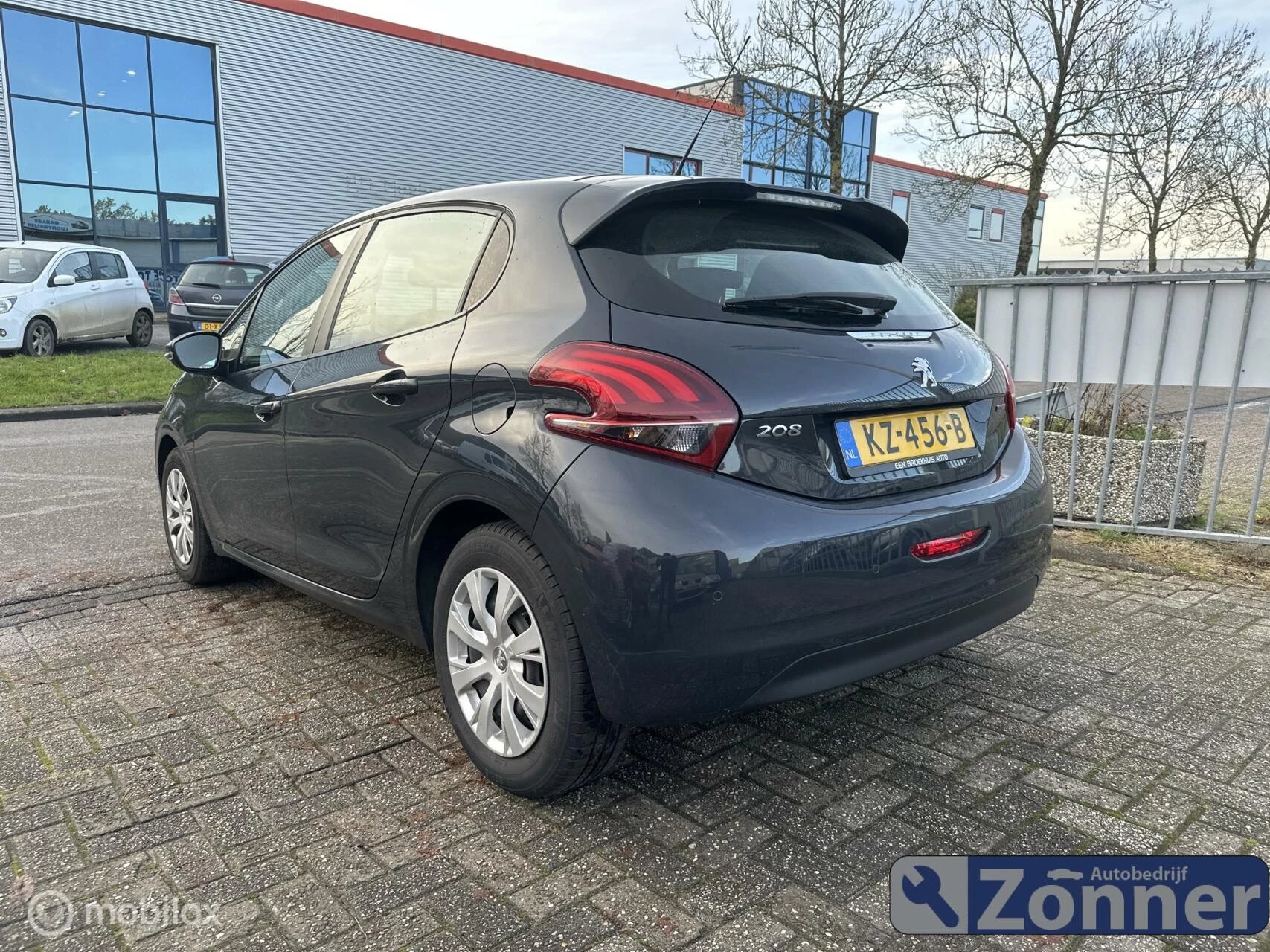 Hoofdafbeelding Peugeot 208