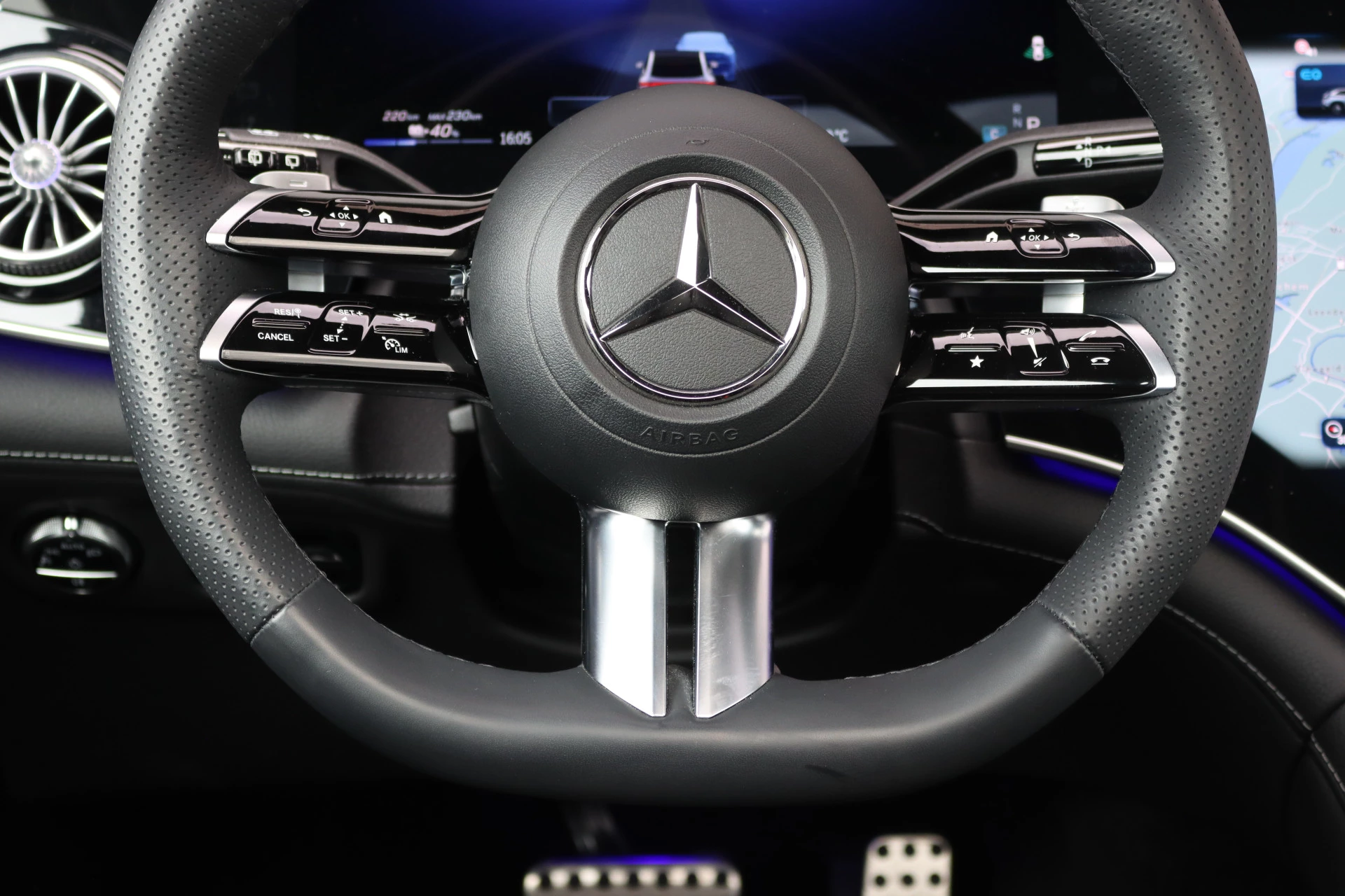 Hoofdafbeelding Mercedes-Benz EQE