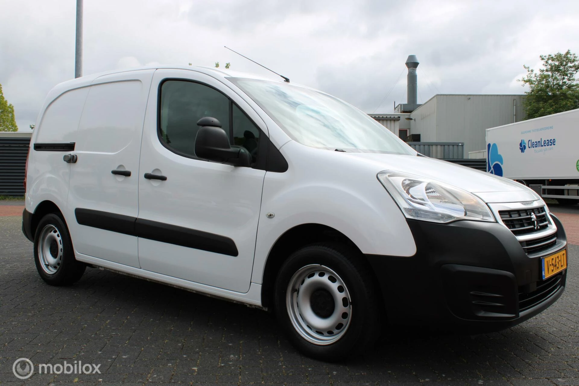 Hoofdafbeelding Peugeot Partner