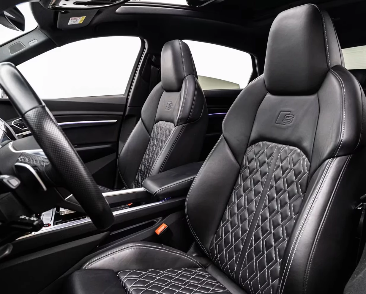 Hoofdafbeelding Audi e-tron