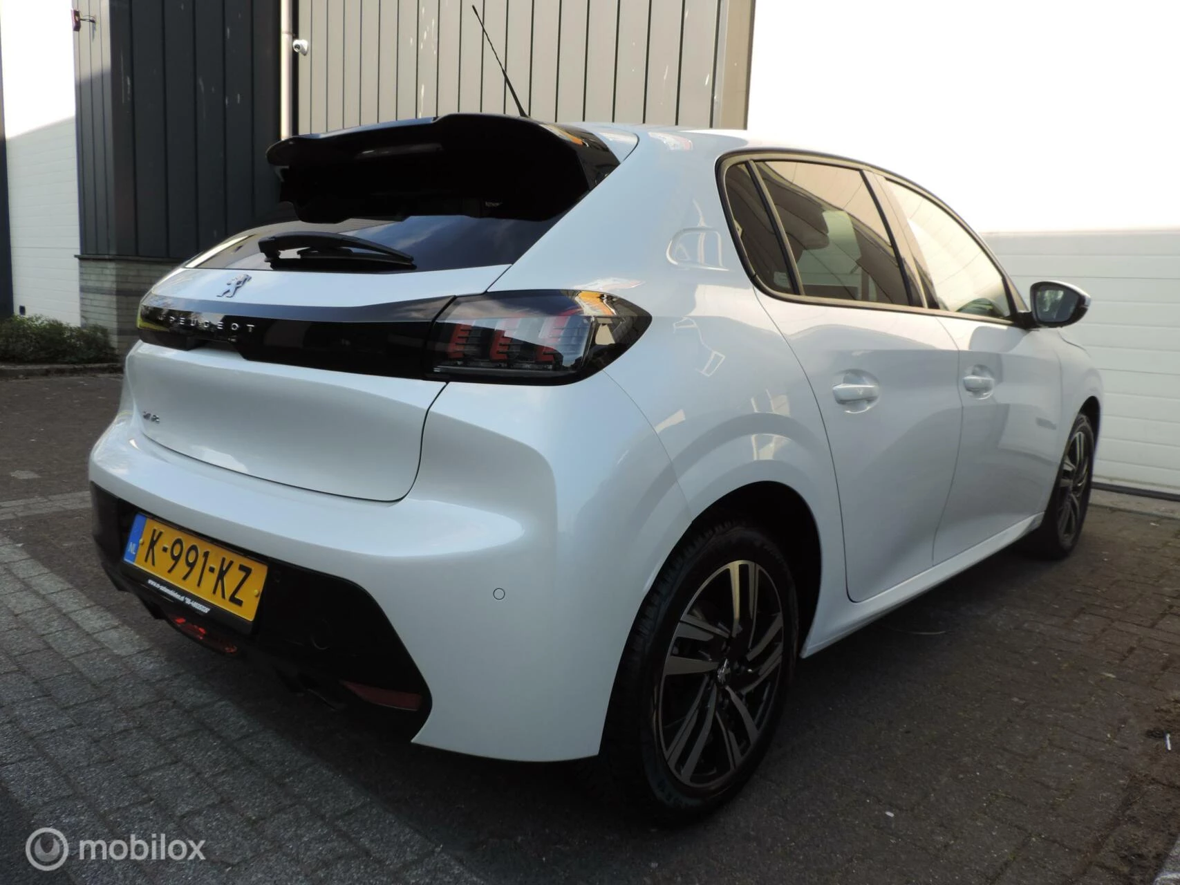 Hoofdafbeelding Peugeot 208