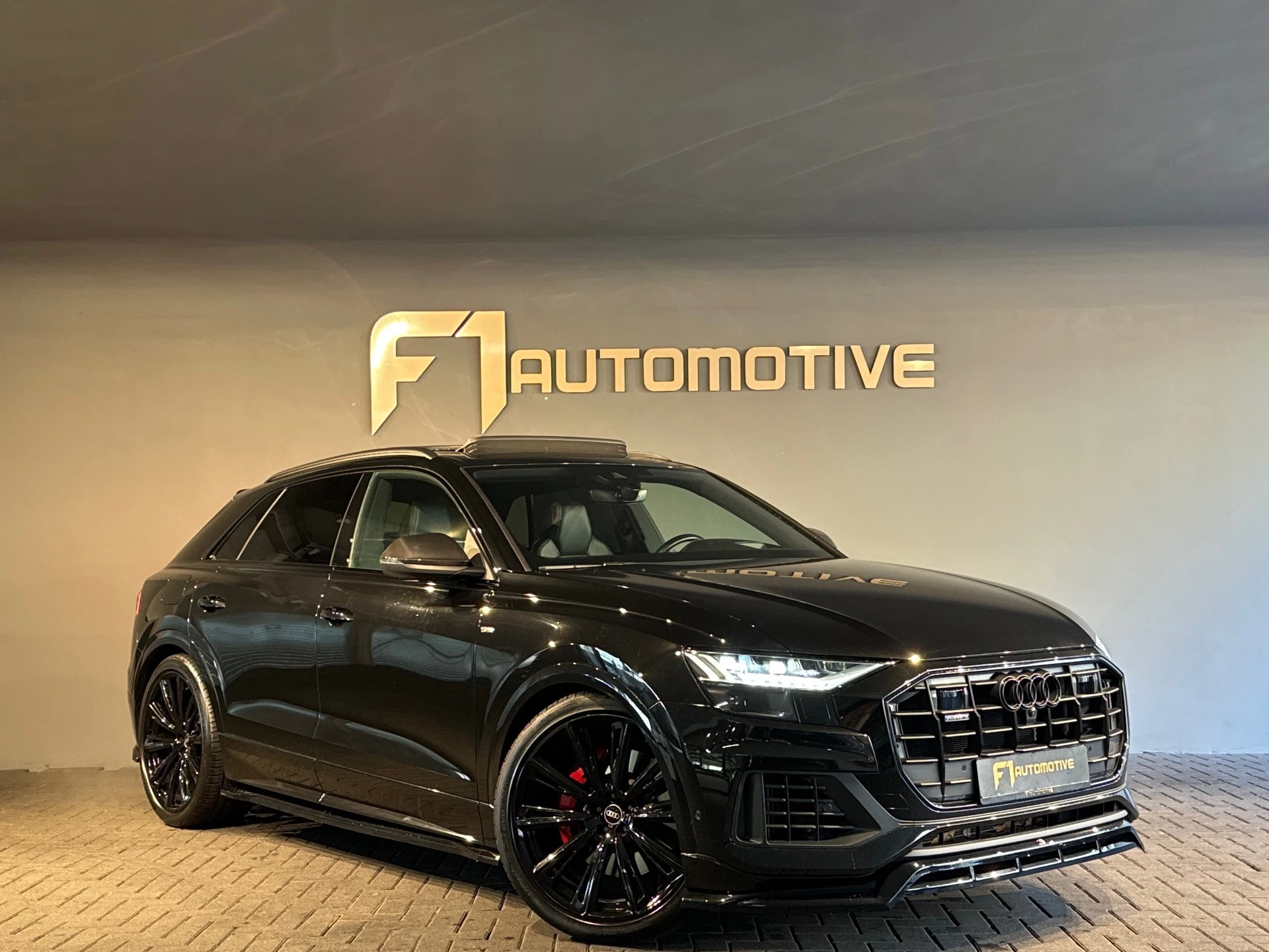 Hoofdafbeelding Audi Q8
