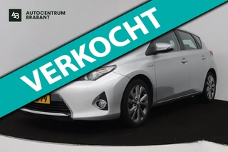 Toyota Auris 1.8 Hybrid Lease (ACHTERUITRIJCAMERA, AUTOMAAT, NAVIGATIE, DEALER ONDERHOUDEN)