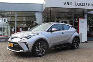 Toyota C-HR 2.0 HYBRID DYNAMIC 184PK ALL SEASON BANDEN NAVI KEYLESS APPLE/ANDROID AD-CRUISE PARKSENSOREN 18"LMV NL-AUTO