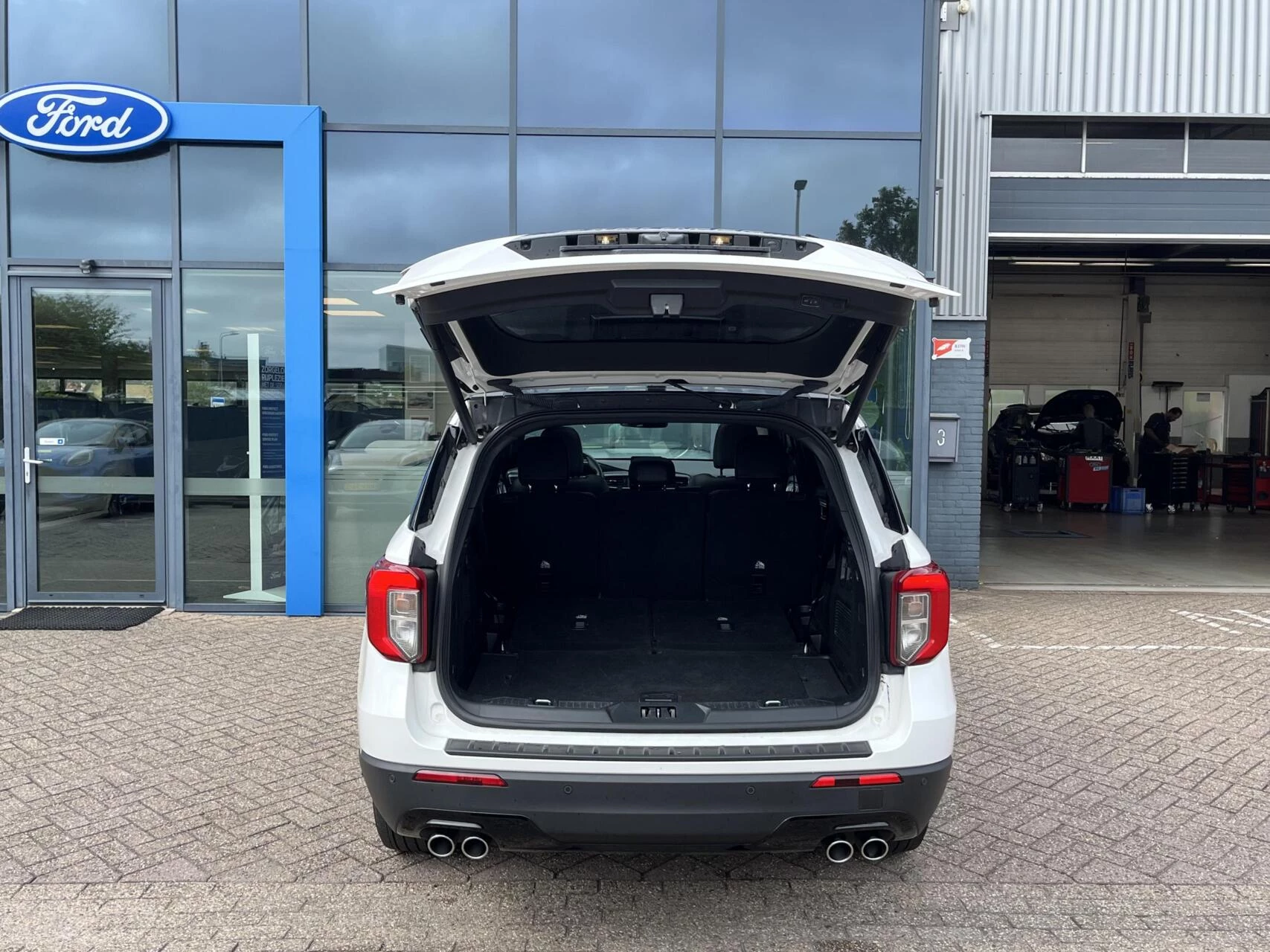 Hoofdafbeelding Ford Explorer