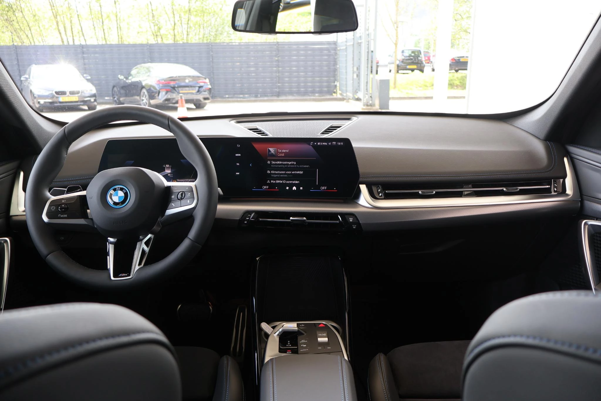 Hoofdafbeelding BMW iX1