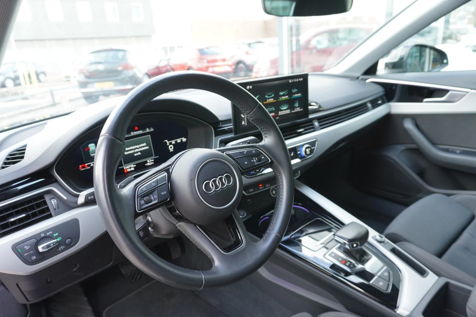 Hoofdafbeelding Audi A4