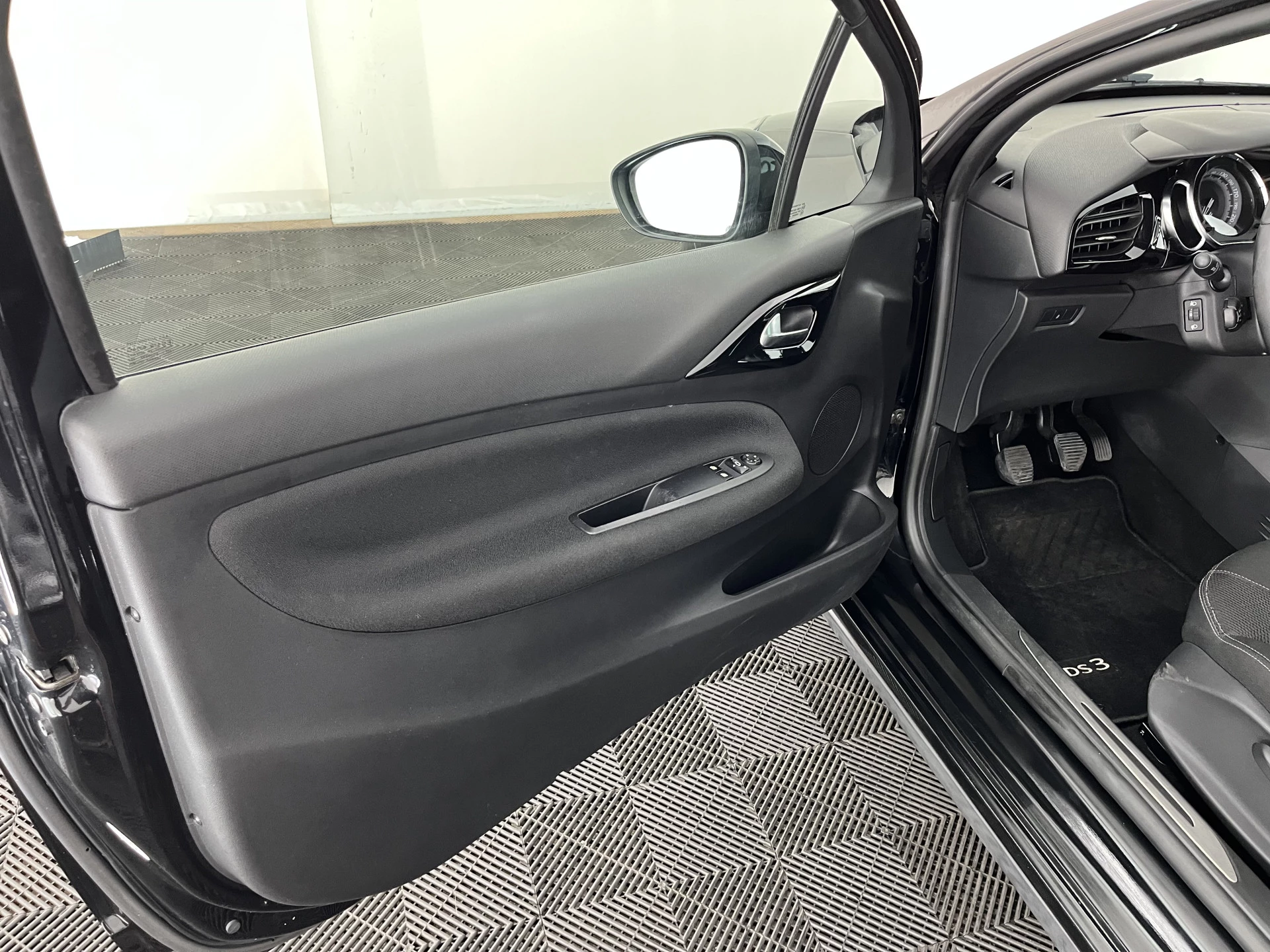 Hoofdafbeelding DS DS 3