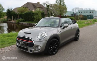 Hoofdafbeelding MINI Cooper S Cabrio Mini Cabrio 2.0 Cooper S / JCW / Leder / Navi / F1 flippers
