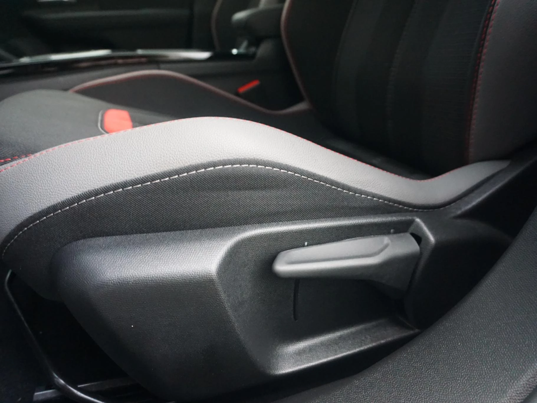 Hoofdafbeelding Opel Mokka-e