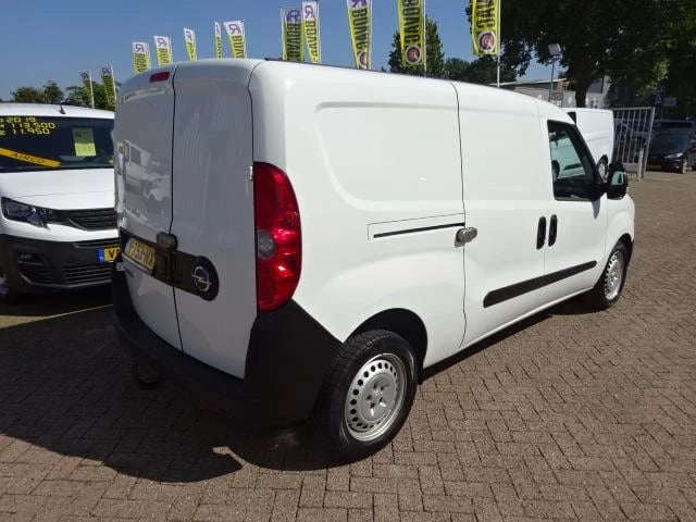 Hoofdafbeelding Opel Combo