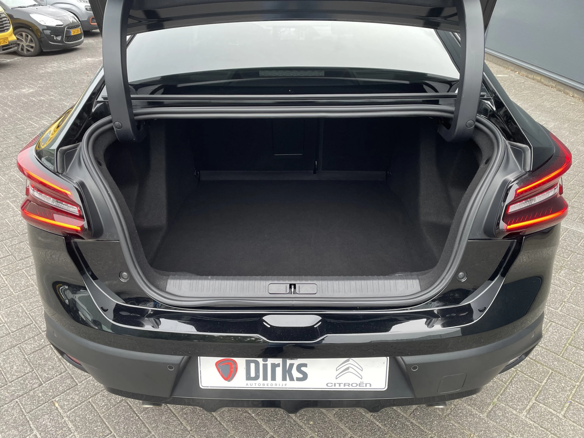 Hoofdafbeelding Citroën C4 X