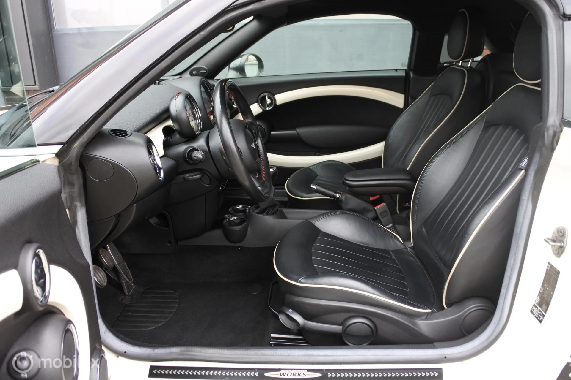 Hoofdafbeelding MINI Coupé