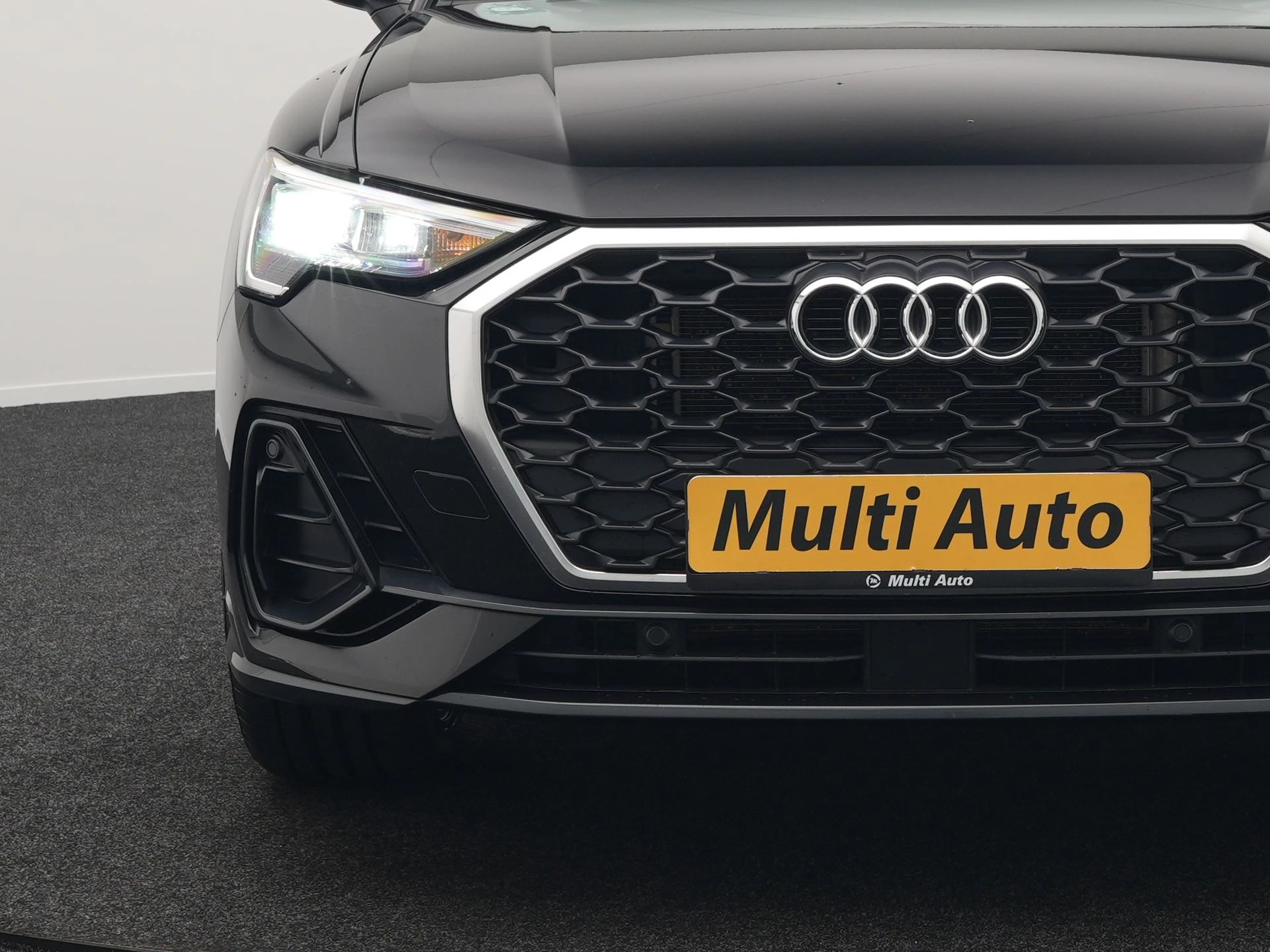 Hoofdafbeelding Audi Q3