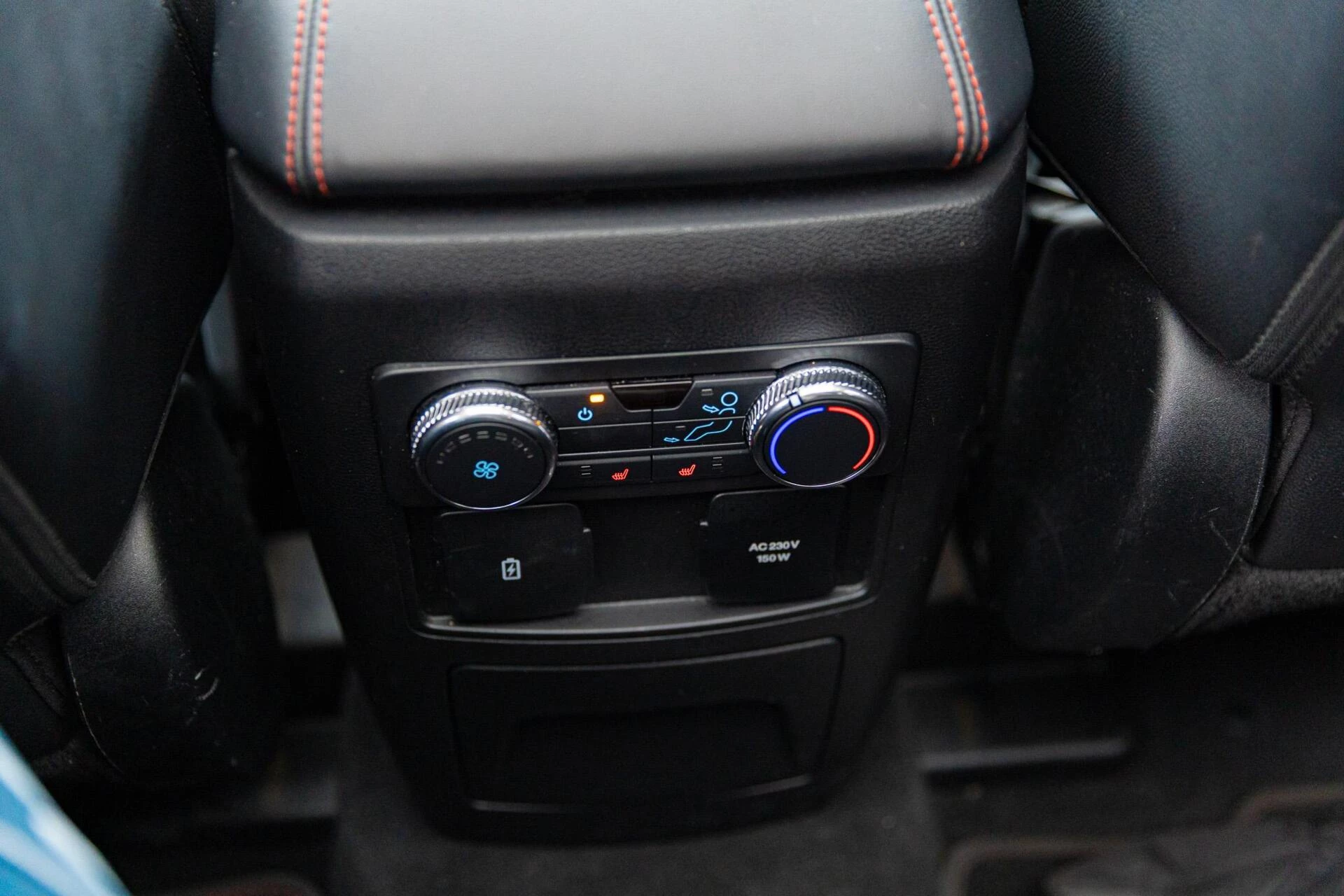 Hoofdafbeelding Ford Explorer