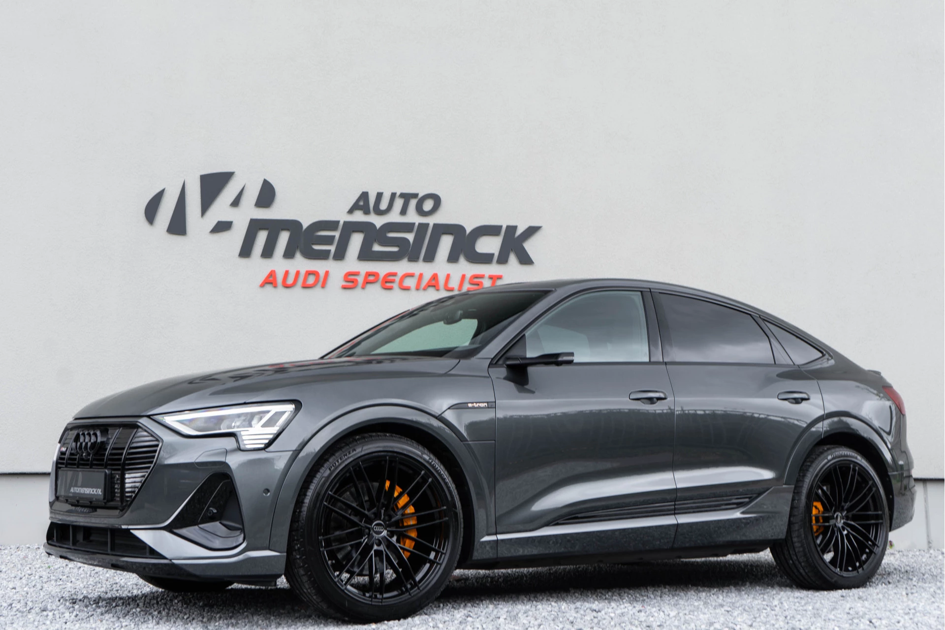 Hoofdafbeelding Audi e-tron